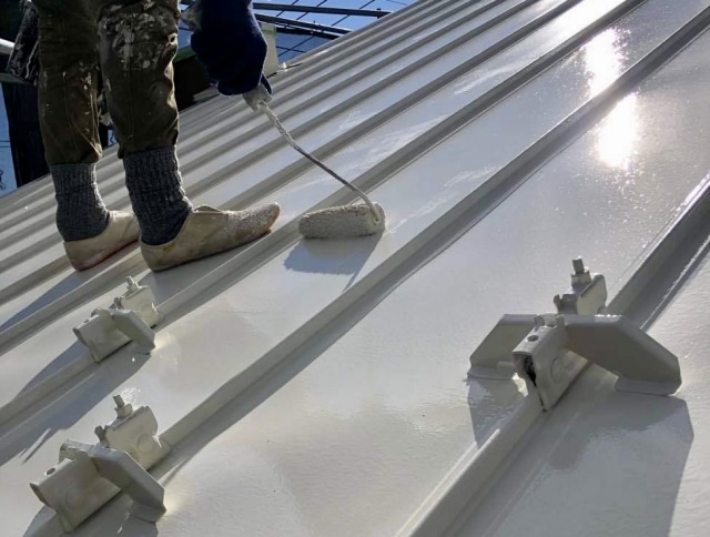 遮熱性のある白屋根　住宅の屋根を白にするメリットとは？